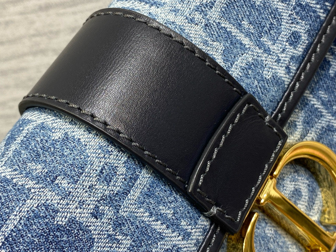 DIOR MONTAIGNE 21 BLUE JEAN EMBROIDERY