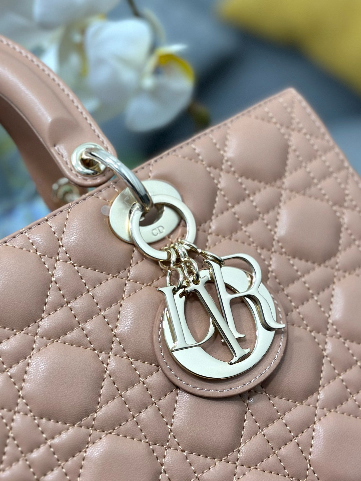DIOR LARGE 32 LADY BAG IN PEACE LAMBSKIN WITH GOLD HARDWARE