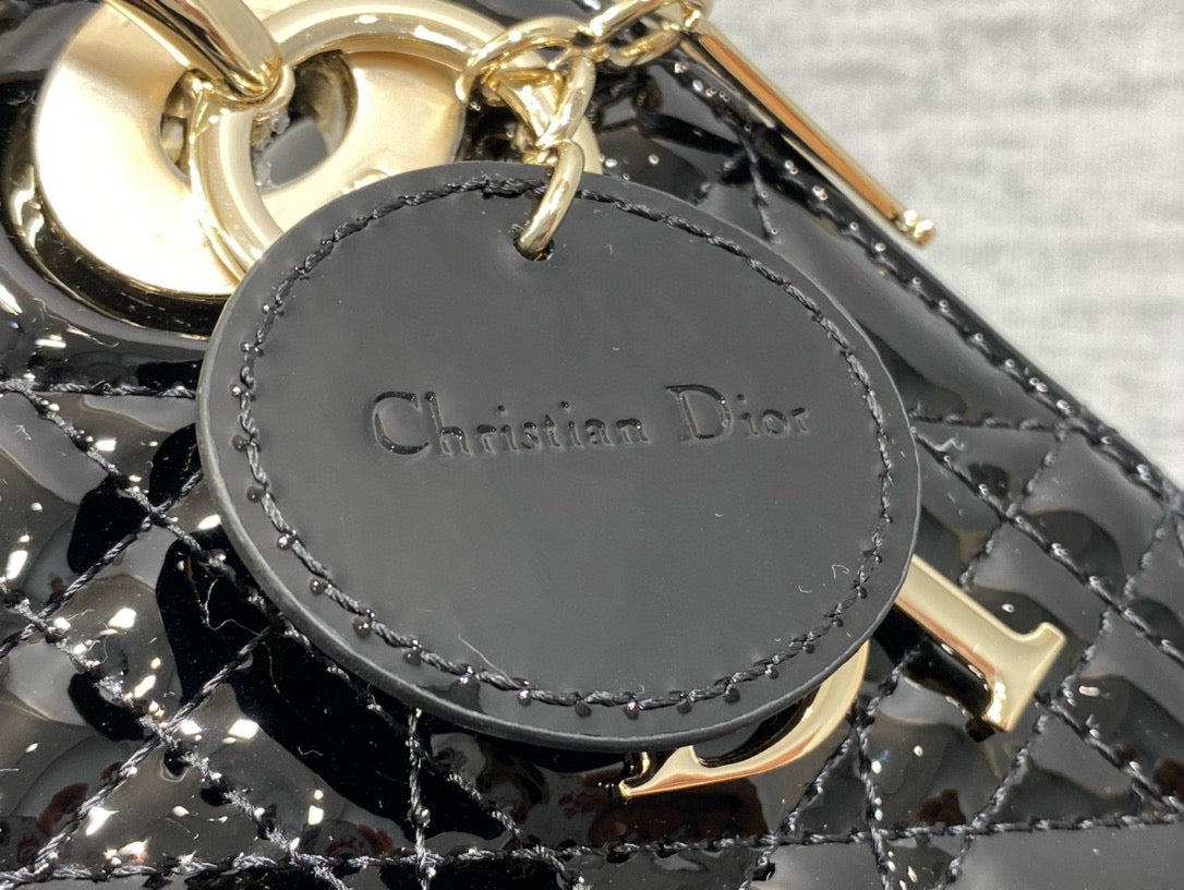DIOR MINI 17 LADY BAG IN BLACK PATENT CALFSKIN