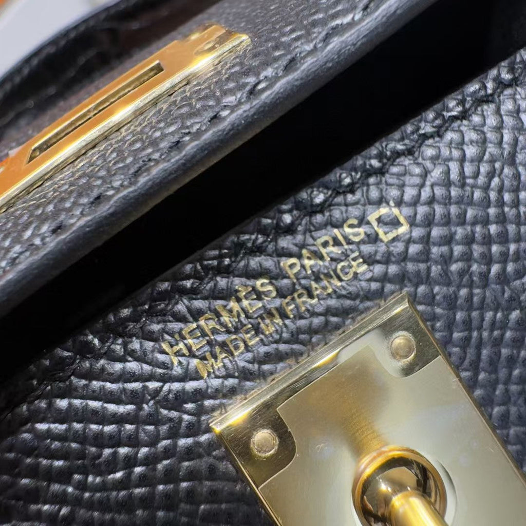 HERMES KELLY MINI 19 BLACK TOGO LETHER GOLD HARDWARE