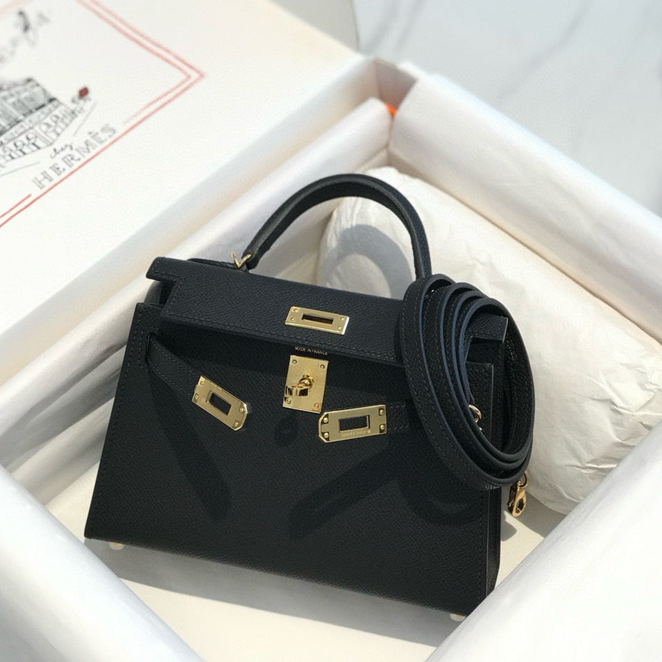 HERMES KELLY MINI 19 BLACK EPSOM CALFSKIN GOLD HARDWARE
