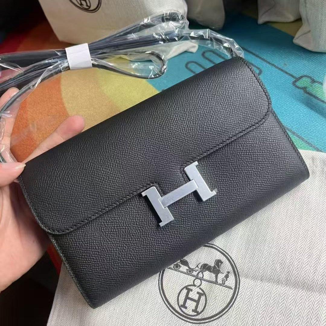 HERMES CONSTANCE SHOULDER BAG  IN BLACK CALFSKIN