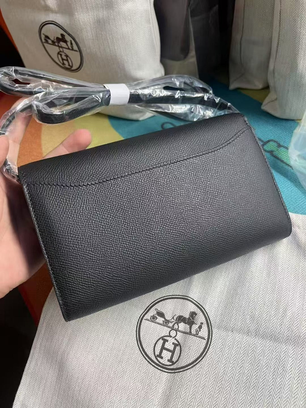 HERMES CONSTANCE SHOULDER BAG  IN BLACK CALFSKIN