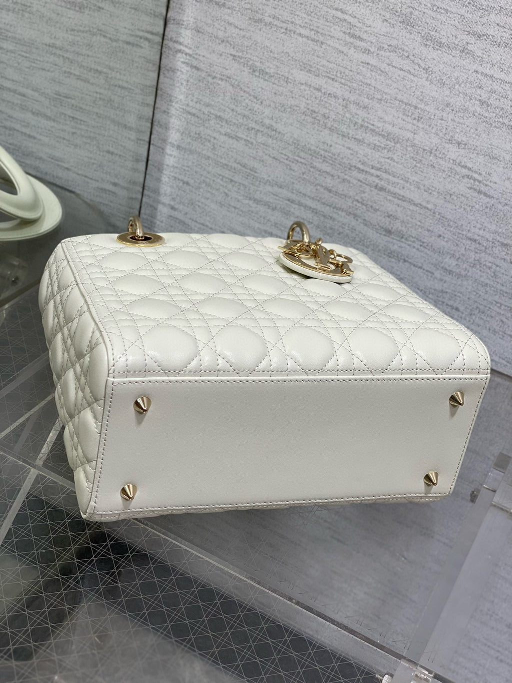 DIOR LADY BAG 24 IN WHITE CALFSKIN GOLD HARDWARE