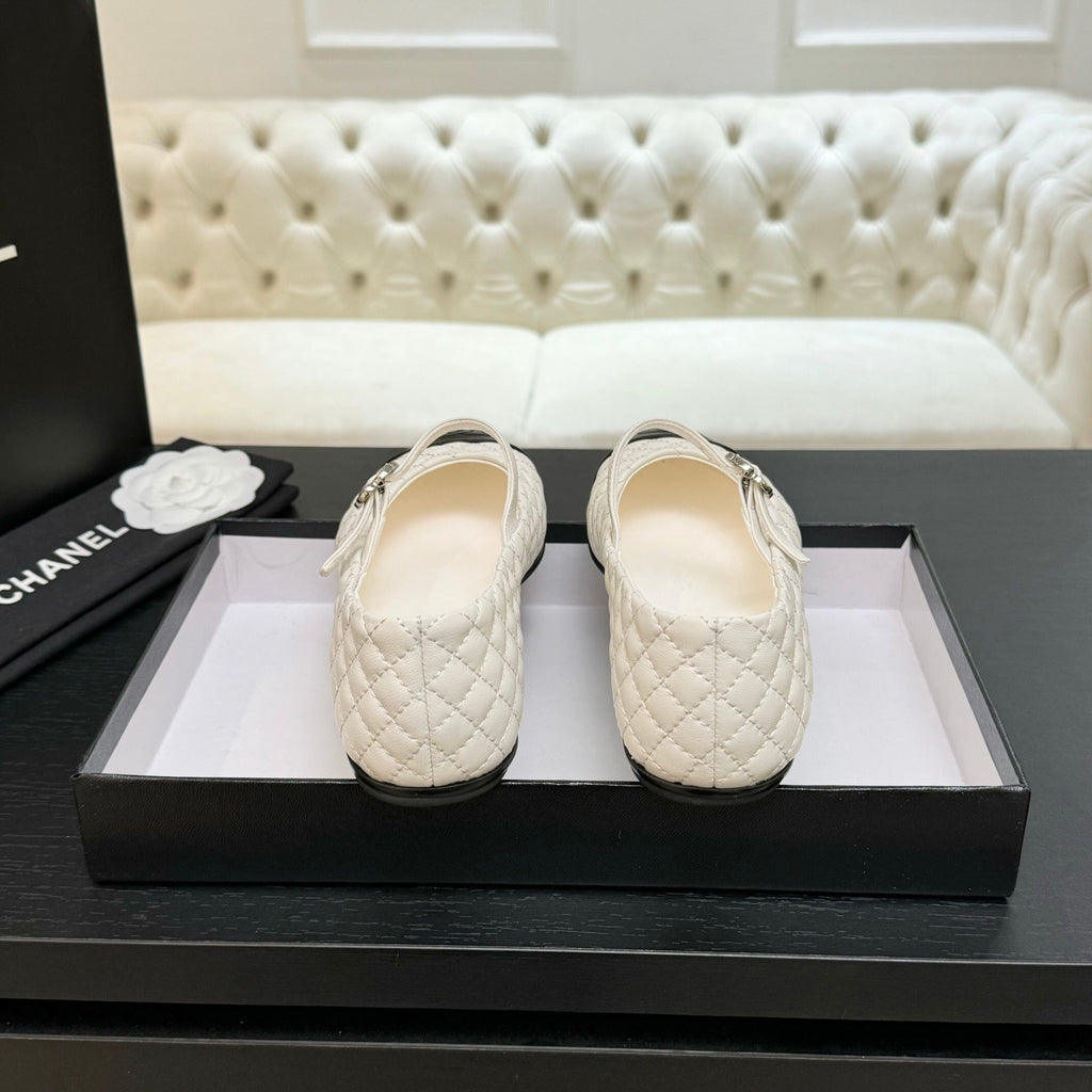 CHANEL MARY JANE IN WHITE QUILTED LAMSKIN