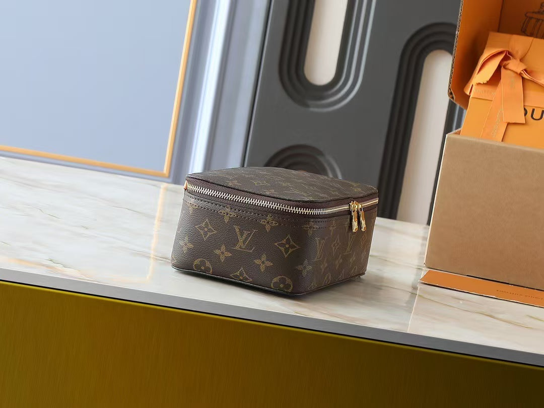 LOUIS VUITTON PACKING CUBE MM/PM/GM IN BROWN MONOGRAM CANVAS