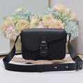 DIOR MEDIUM SADDLE MESSENGER BAG IN BLACK OBLIQUE JACQUARD AND BLACK GRAINED CALFSKIN