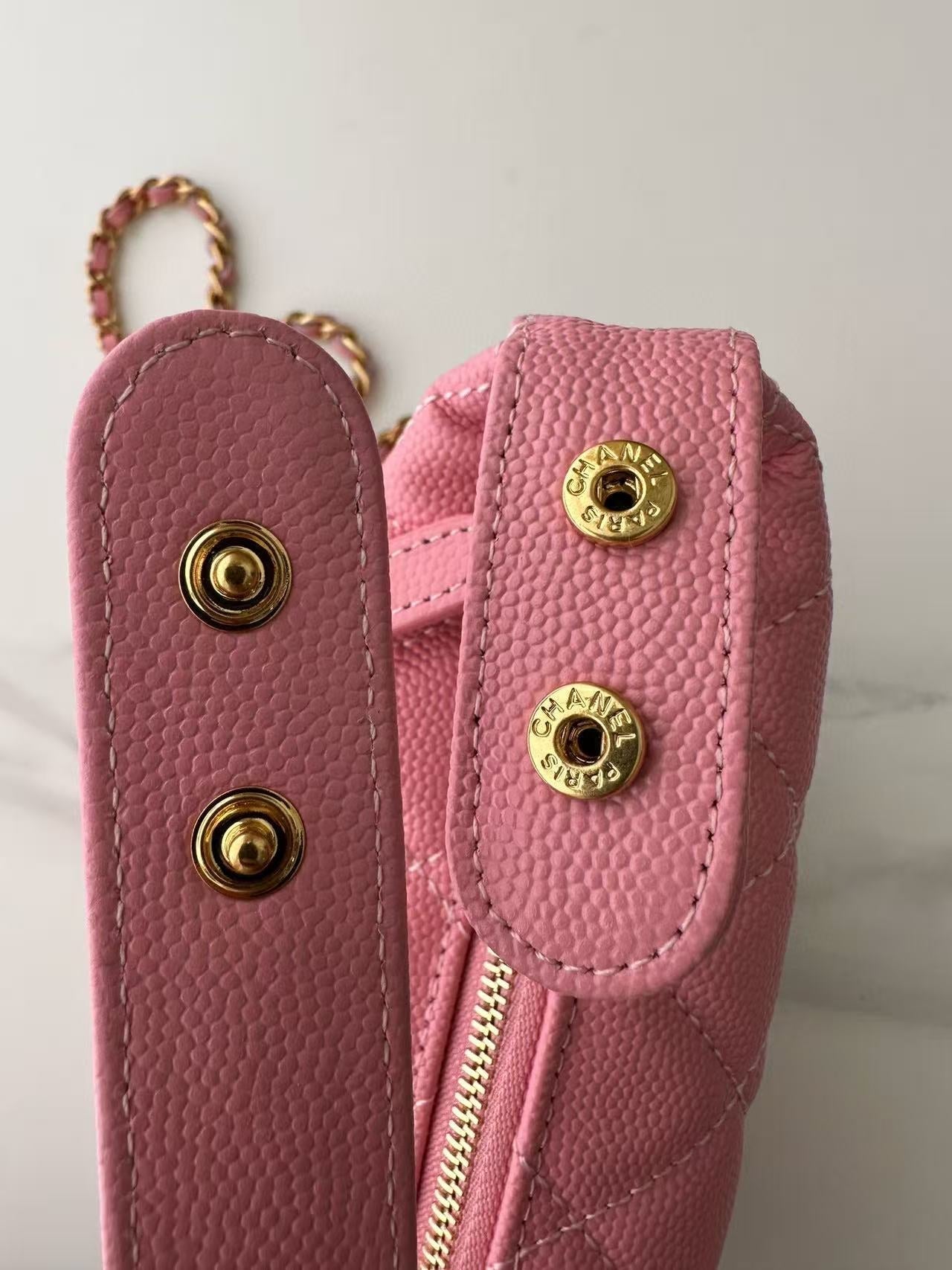 CHANEL TOP HANDLE BAG 19 IN PINK GRAINED CALFSKIN