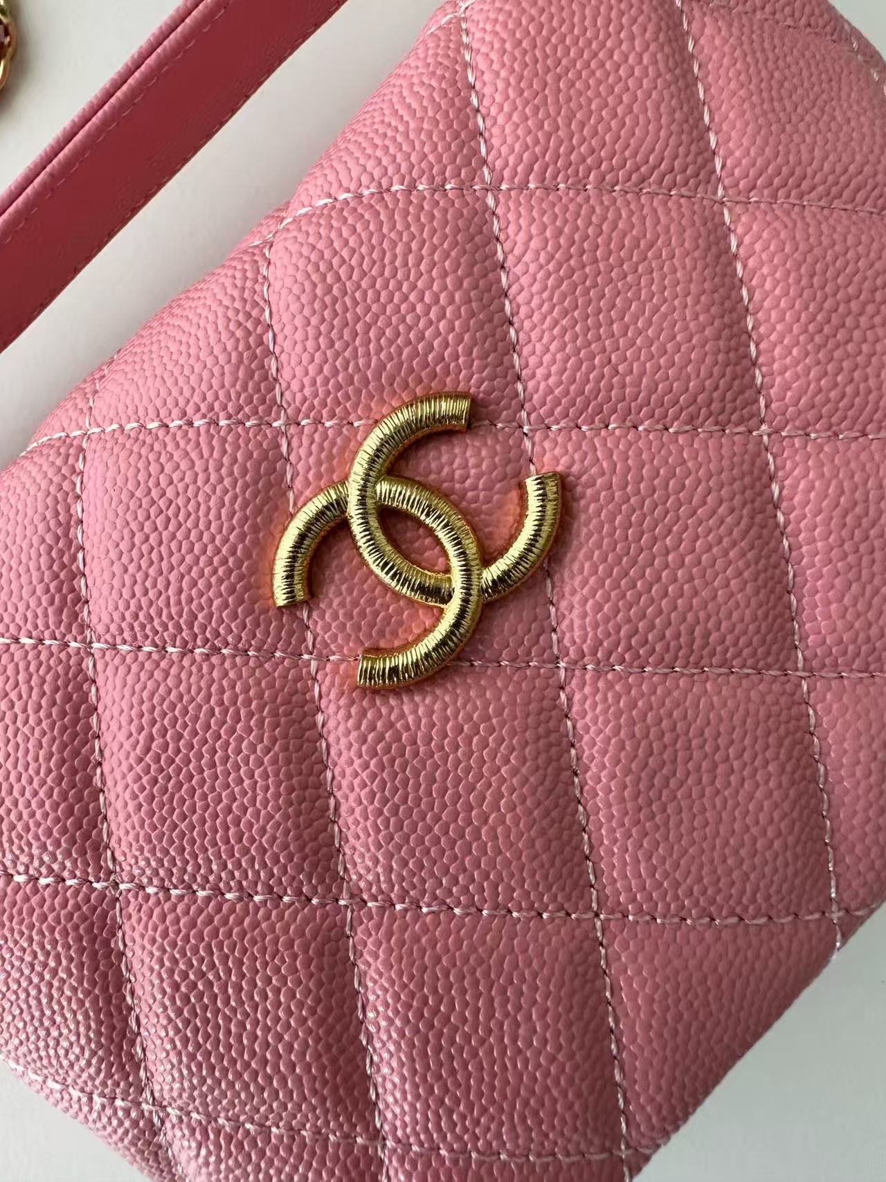 CHANEL TOP HANDLE BAG 19 IN PINK GRAINED CALFSKIN