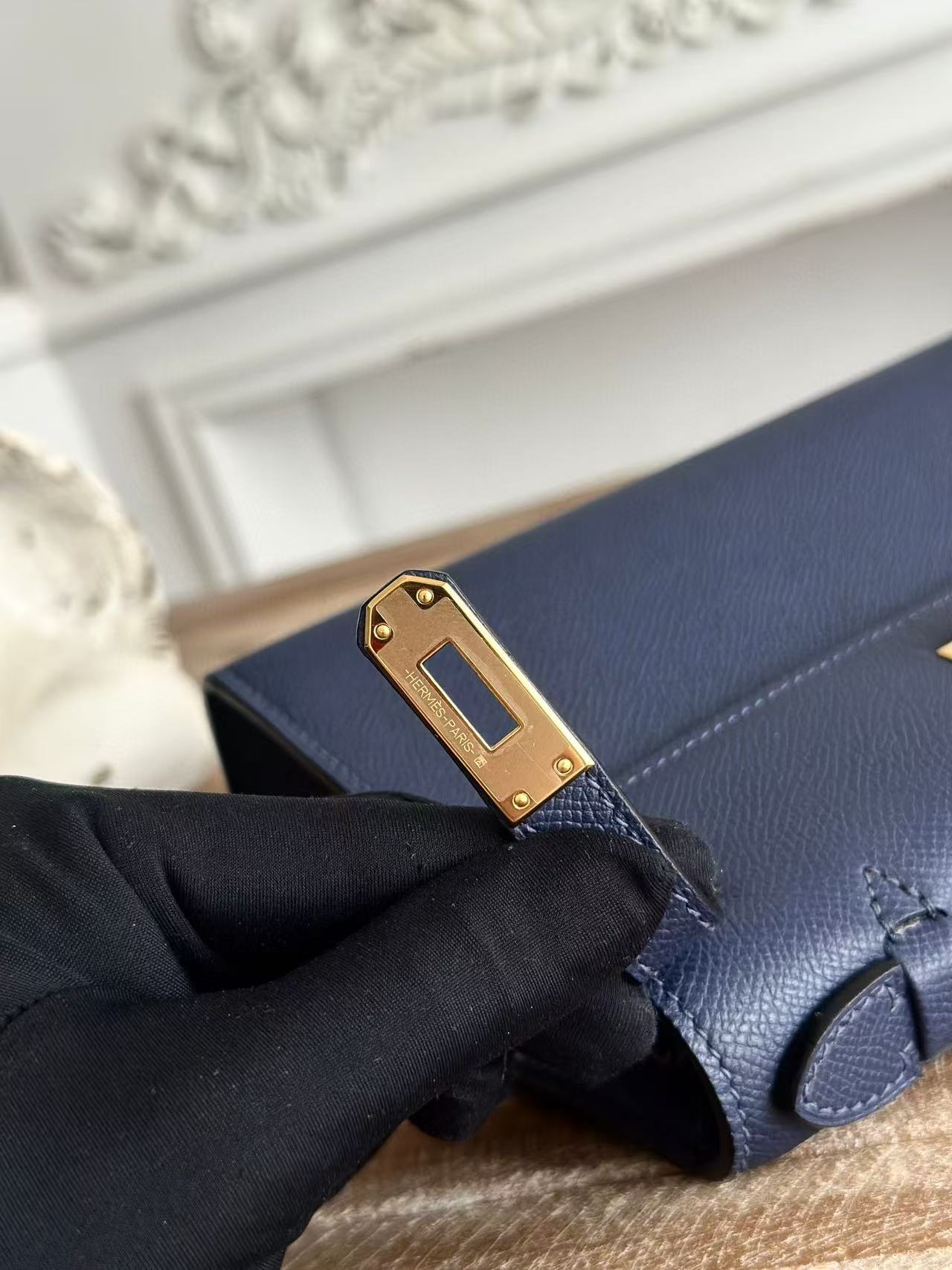 HERMES KELLY MINI POCHETTE 22 IN NAVY BLUE CALFSKIN