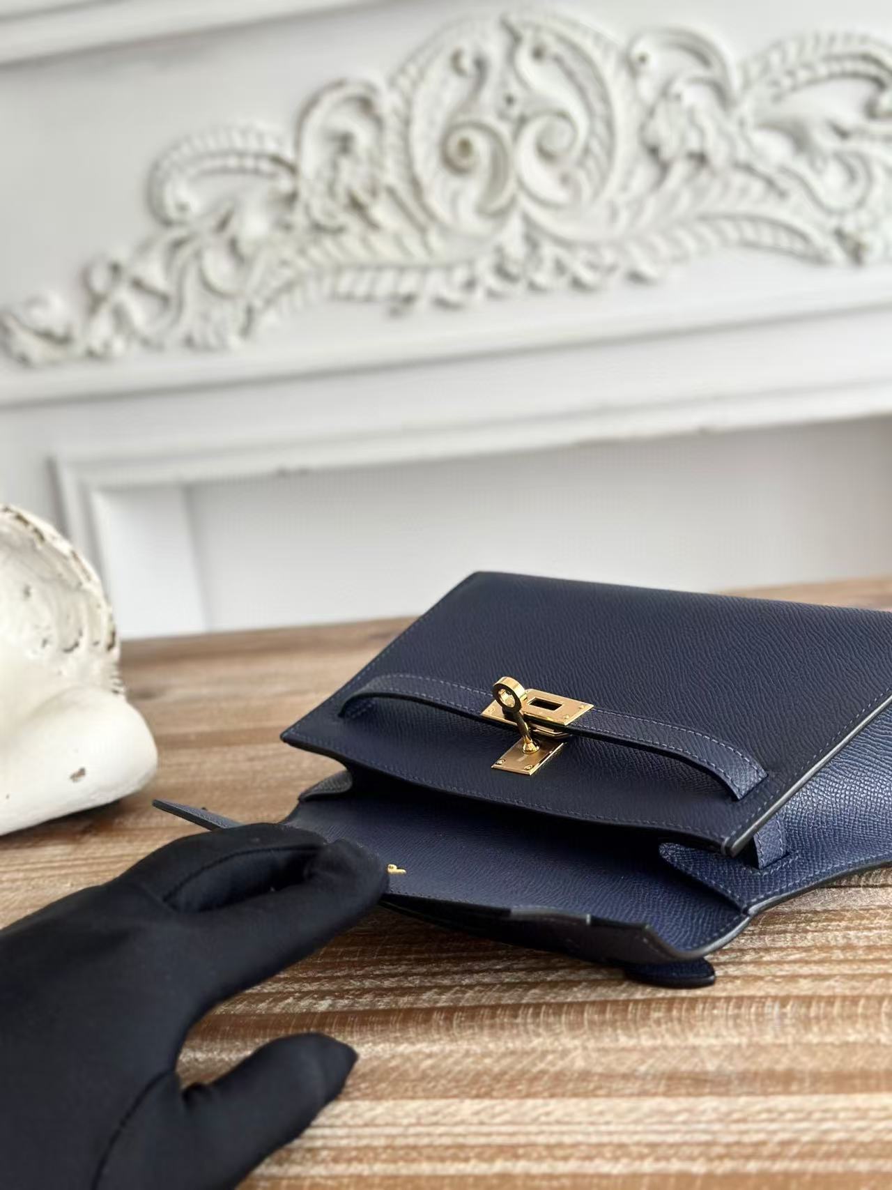 HERMES KELLY MINI POCHETTE 22 IN NAVY BLUE CALFSKIN