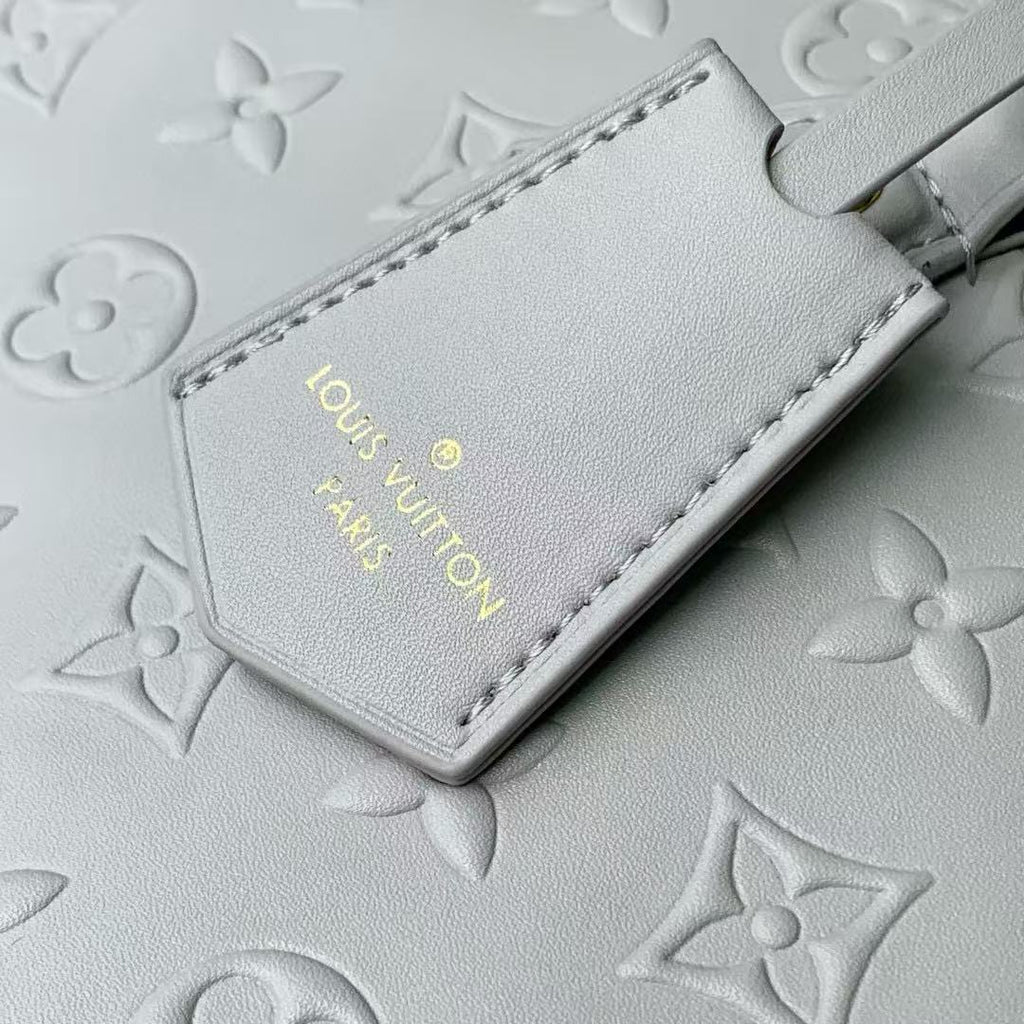 LOUIS VUITTON SPEEDY BANDOULIERE 30 IN GREY EMBOSSED CALFSKIN