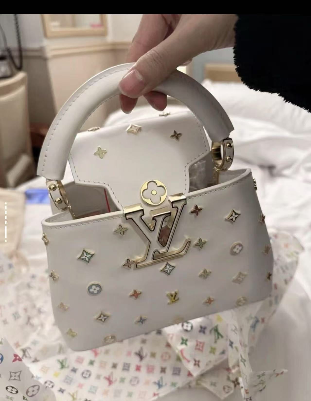 LOUIS VUITTON LV CAPUCINES 21 IN MULTICOLOR CALFSKIN GOLD HARDWARE TP2
