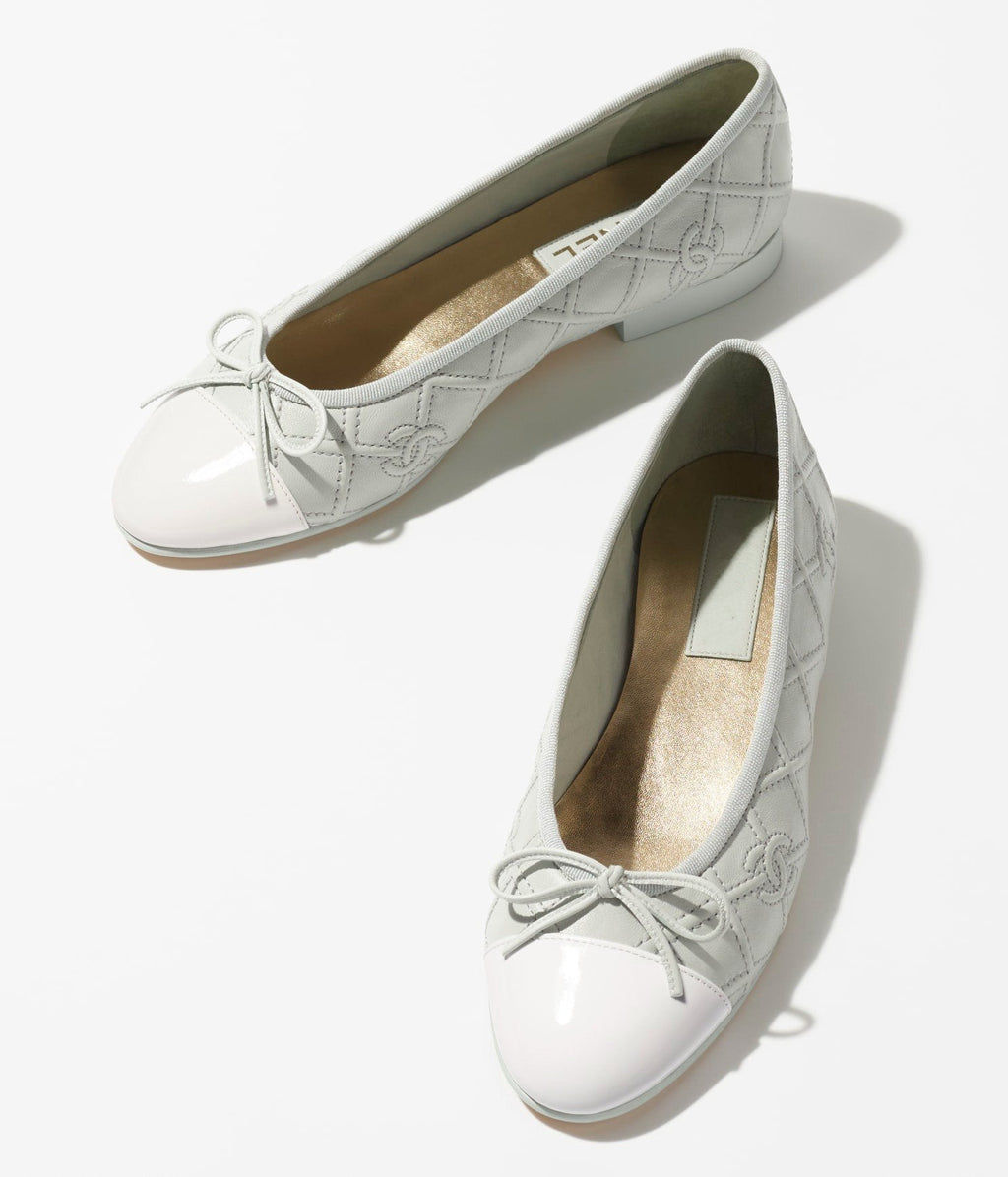 CHANEL BALLET FLATS LIGHT BLUE WHITE LAMBSKIN