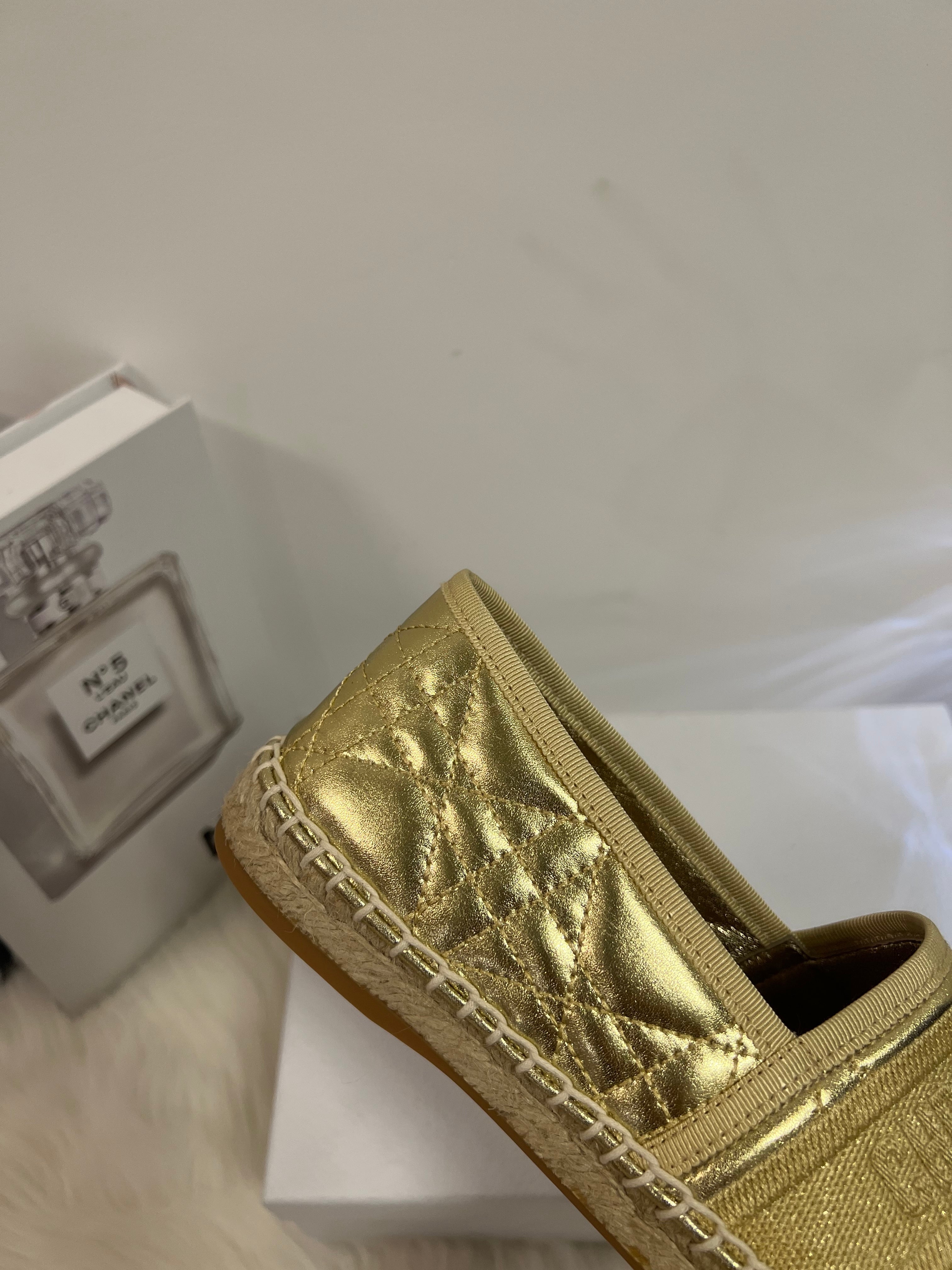 DIOR GRANVILLE ESPADRILLE GOLD QUILTED CANNAGE CALFSKIN