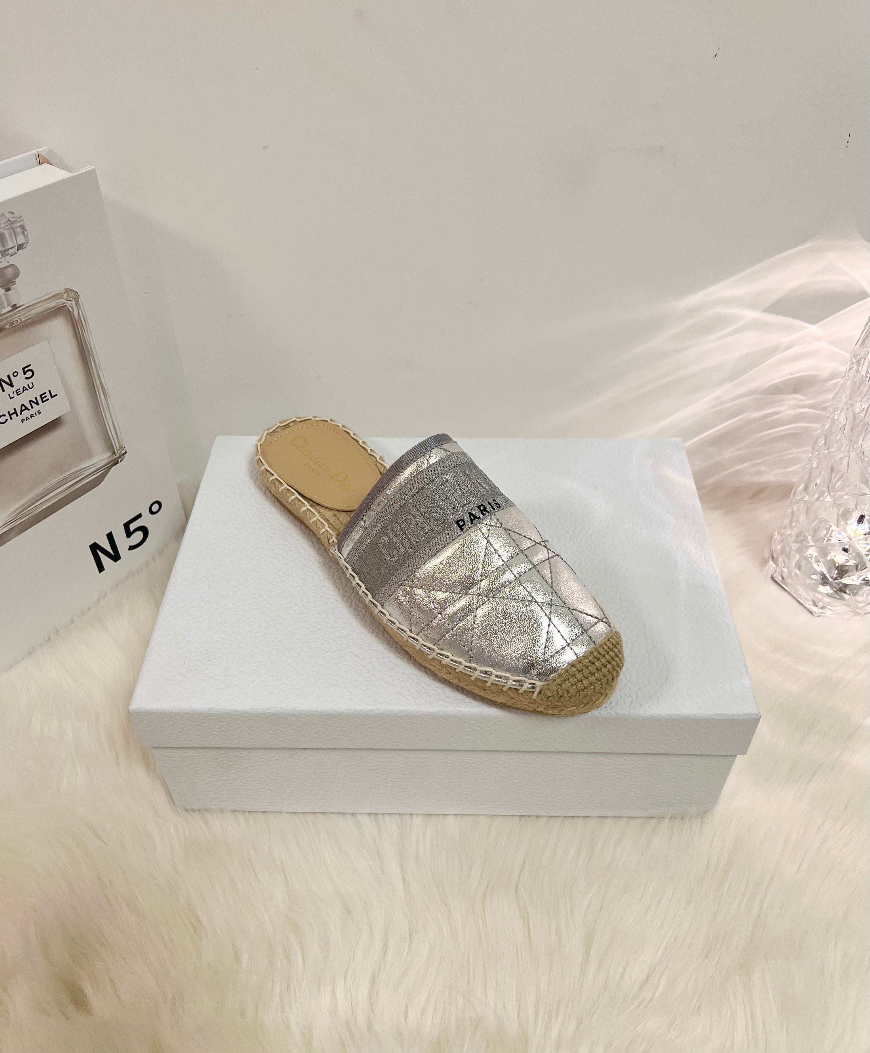 DIOR GRANVILLE ESPADRILLE MULE SILVER QUILTED CANNAGE CALFSKIN