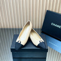 CHANEL 25S BALLET FLATS LOGO IN BEIGE CALFSKIN AND BLACK CANVAS GOLD HARDWRE