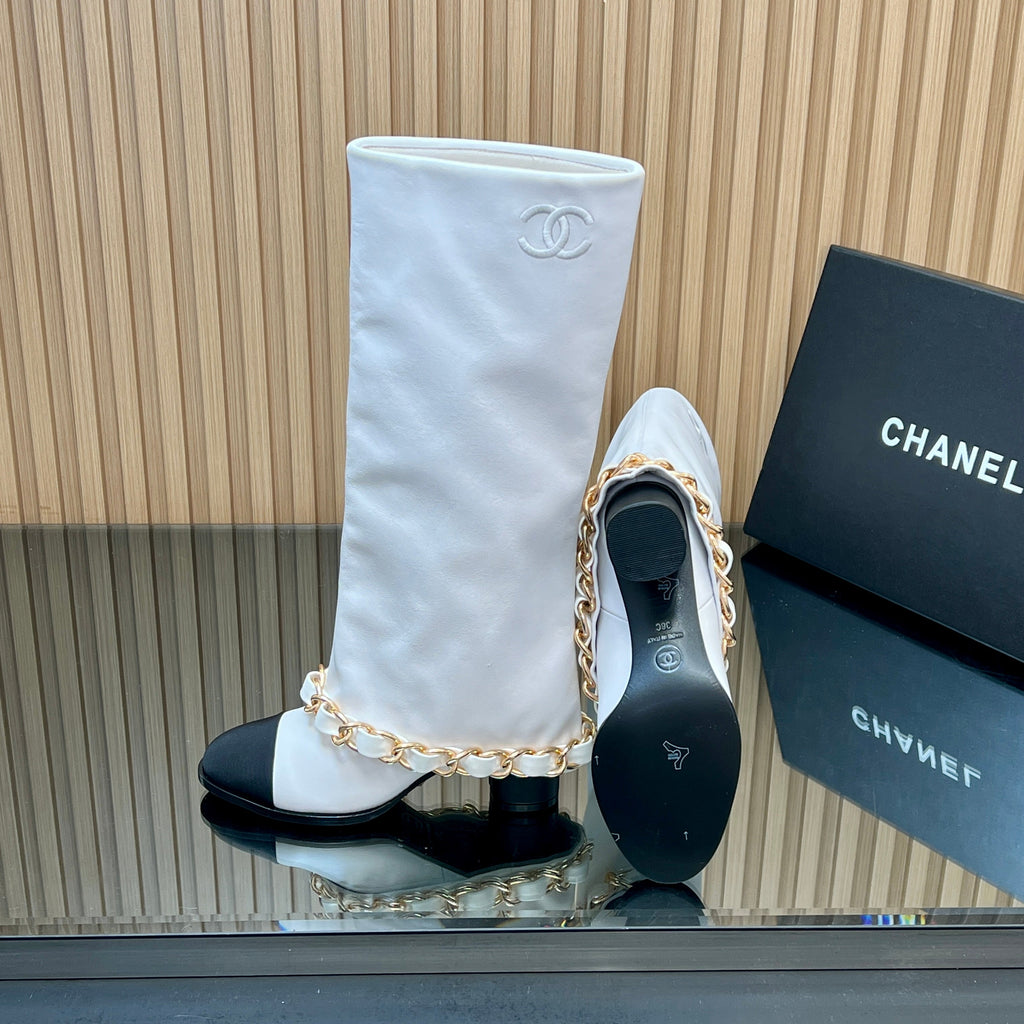 CHANEL 25S KNEE-HIGH HEELED BOOTS 65MM IN WHITE CALFSKIN GOLD HARDWARE