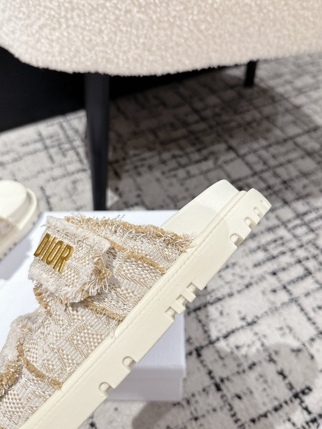DIOR SANDALS 25S IN CREAM WHITE TWEED AND CALFSKIN WITH GOLD HARDWARE