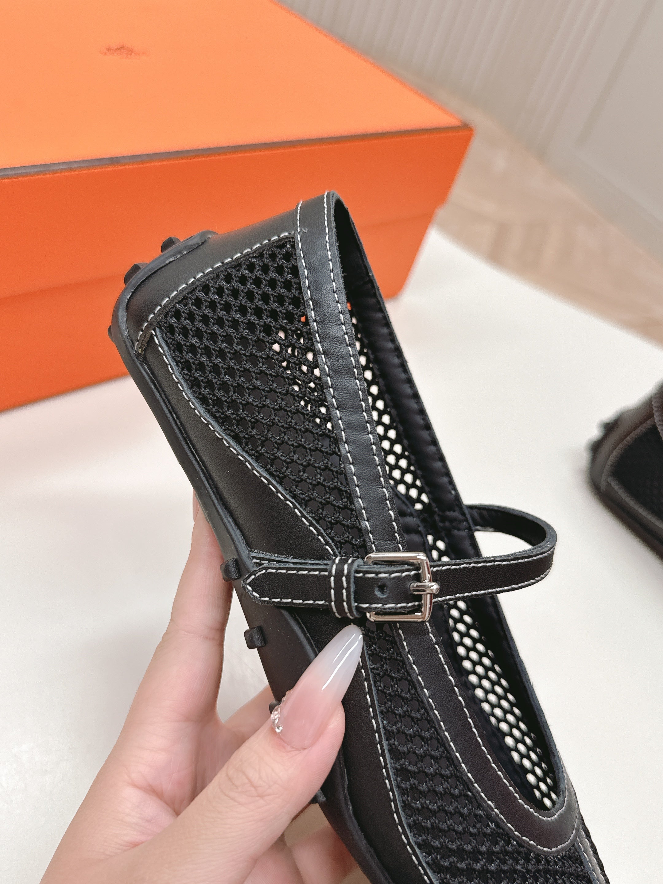 HERMES KICHU BALLET FLAT IN BLACK CROCHET KNIT AND CALFSKIN