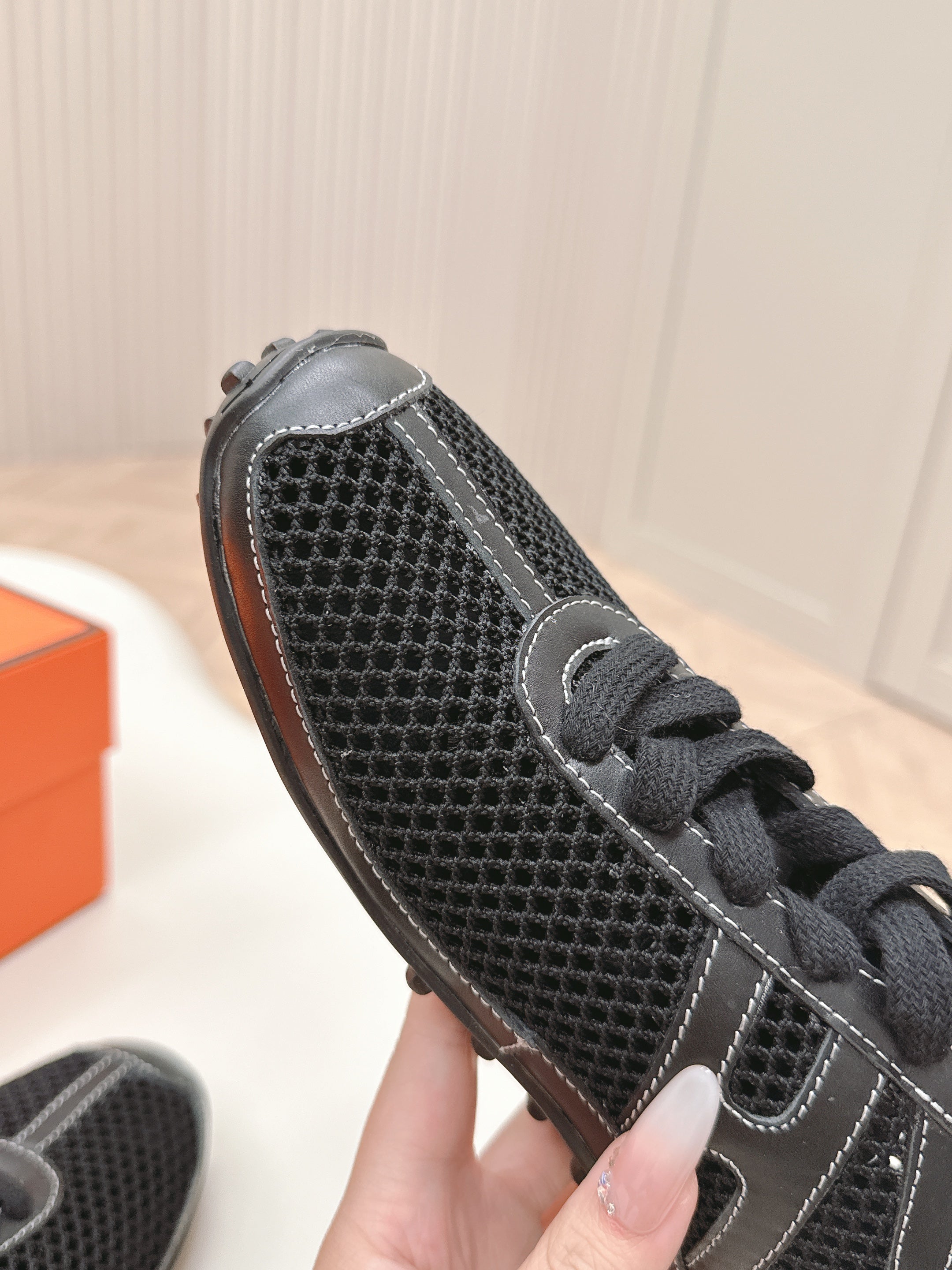 HERMES KIGA SNEAKER IN BLACK CROCHET KNIT AND CALFSKIN