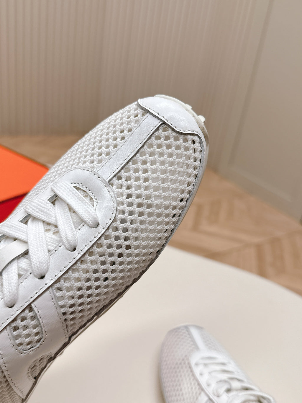 HERMES KIGA SNEAKER IN WHITE CROCHET KNIT AND CALFSKIN
