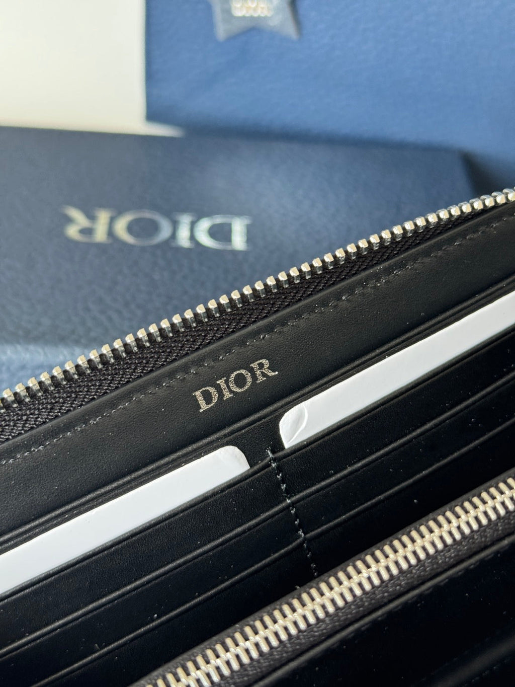 DIOR 25S LONG VERTICAL ZIPPED WALLET 19 IN BLACK CALFSKIN SILVER HARDWARE