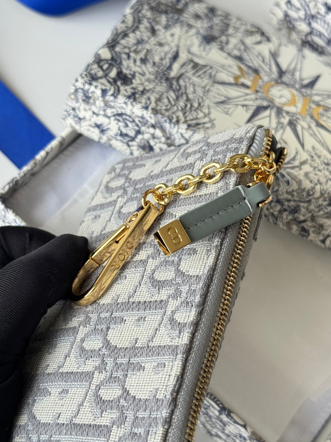 DIOR 25S TRAVEL MYRTE ZIPPED KEY CASE 14 IN GRAY  OBLIQUE JACQUARD CANVAS