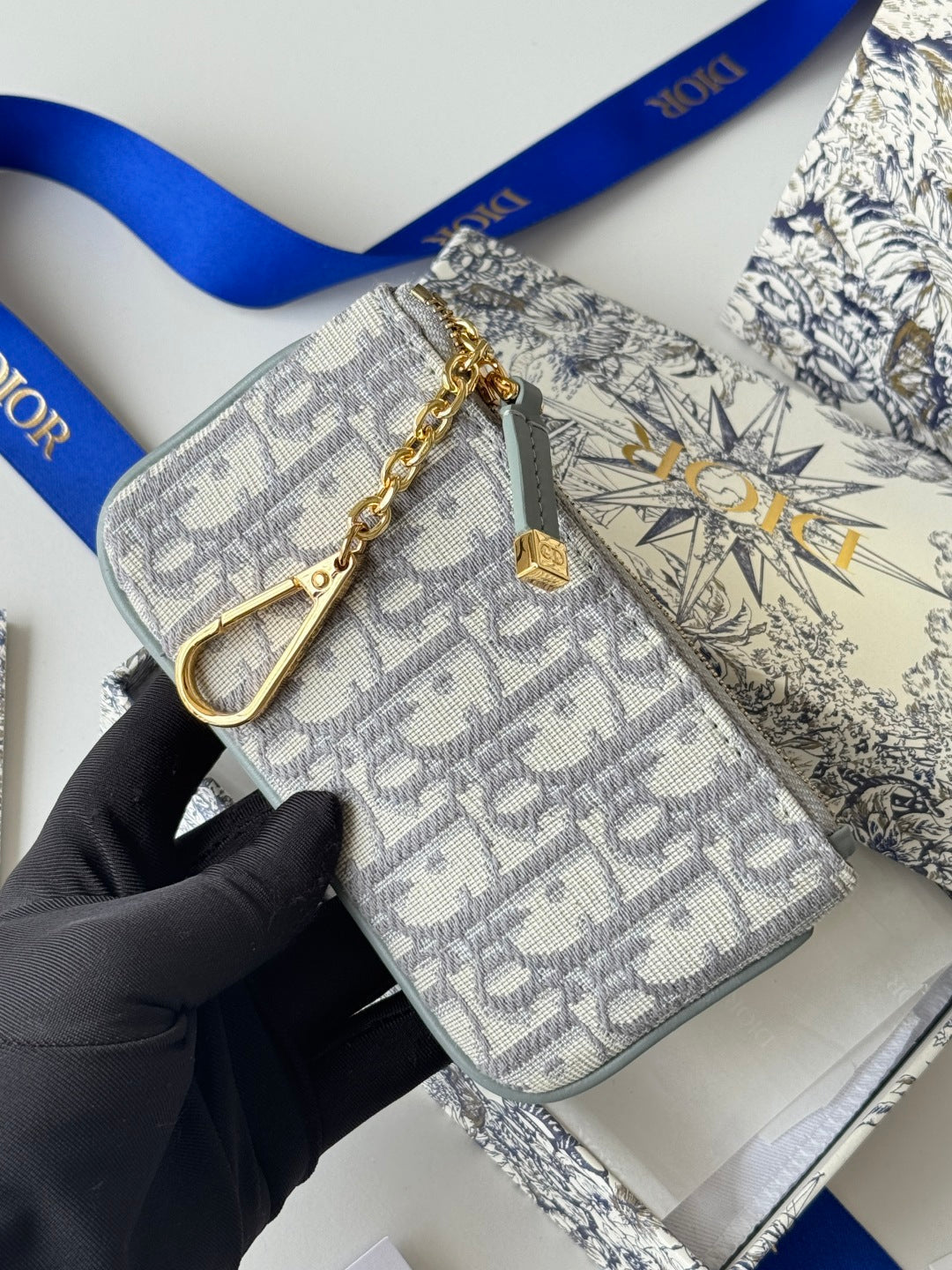 DIOR 25S TRAVEL MYRTE ZIPPED KEY CASE 14 IN GRAY  OBLIQUE JACQUARD CANVAS