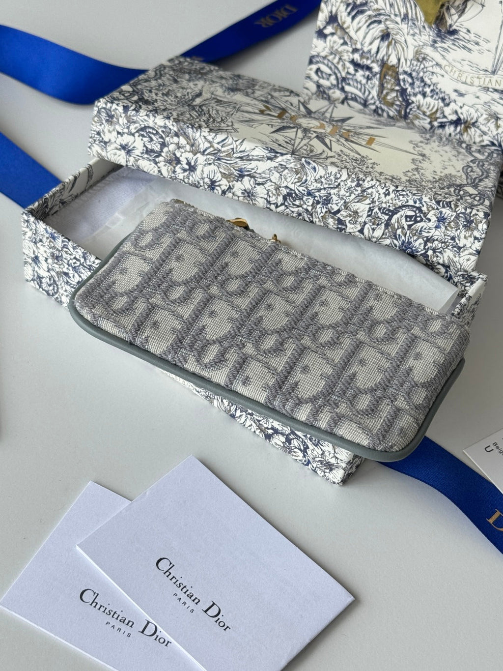 DIOR 25S TRAVEL MYRTE ZIPPED KEY CASE 14 IN GRAY  OBLIQUE JACQUARD CANVAS