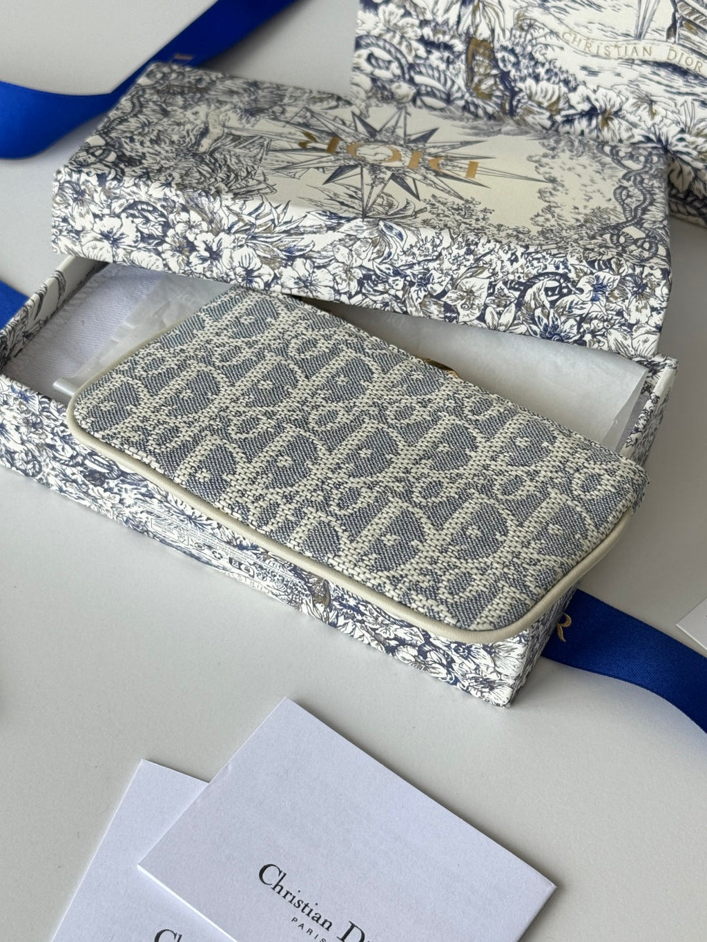 DIOR 25S TRAVEL MYRTE ZIPPED KEY CASE 14 IN BLUE  OBLIQUE JACQUARD CANVAS