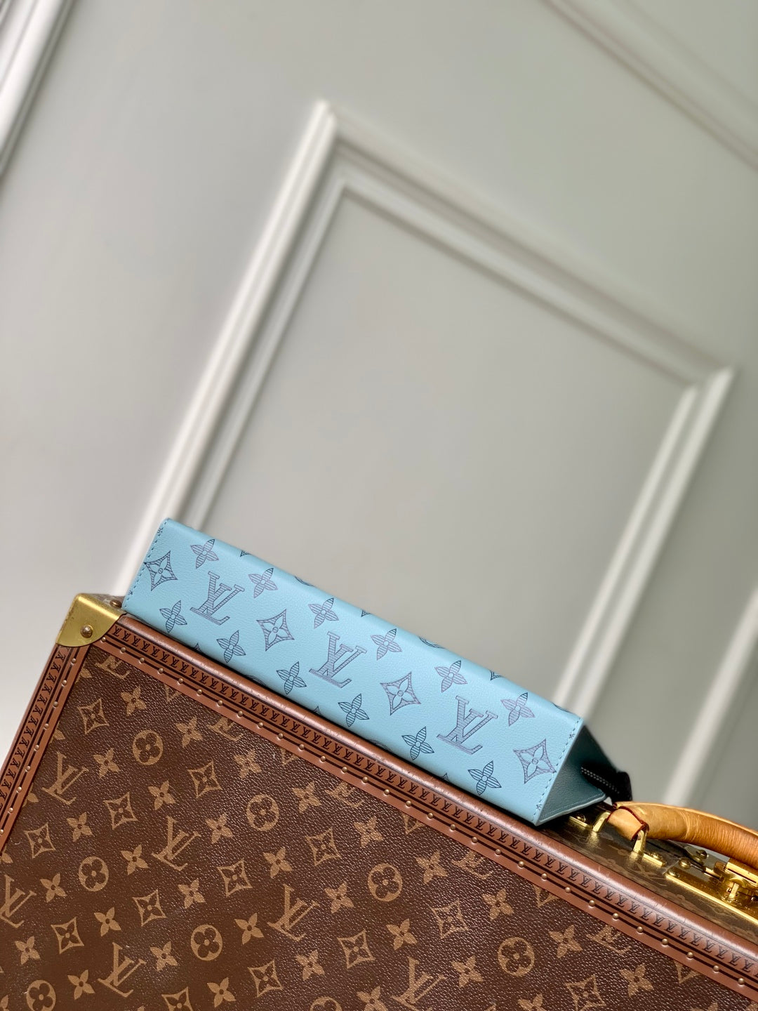 LOUIS VUITTON POCHETTE VOYAGE 26 IN SKY BLUE MONOGRAM ECLIPSE CALFSKIN