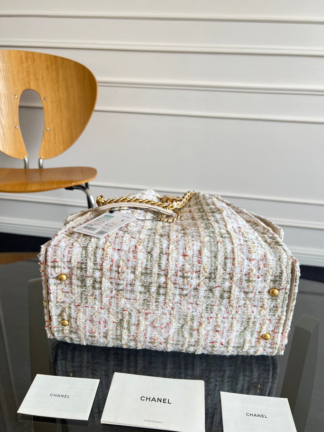 CHANEL 25S HOBO BAG 40 IN MULTICOLOR TWEED WITH GOLD HARDWARE
