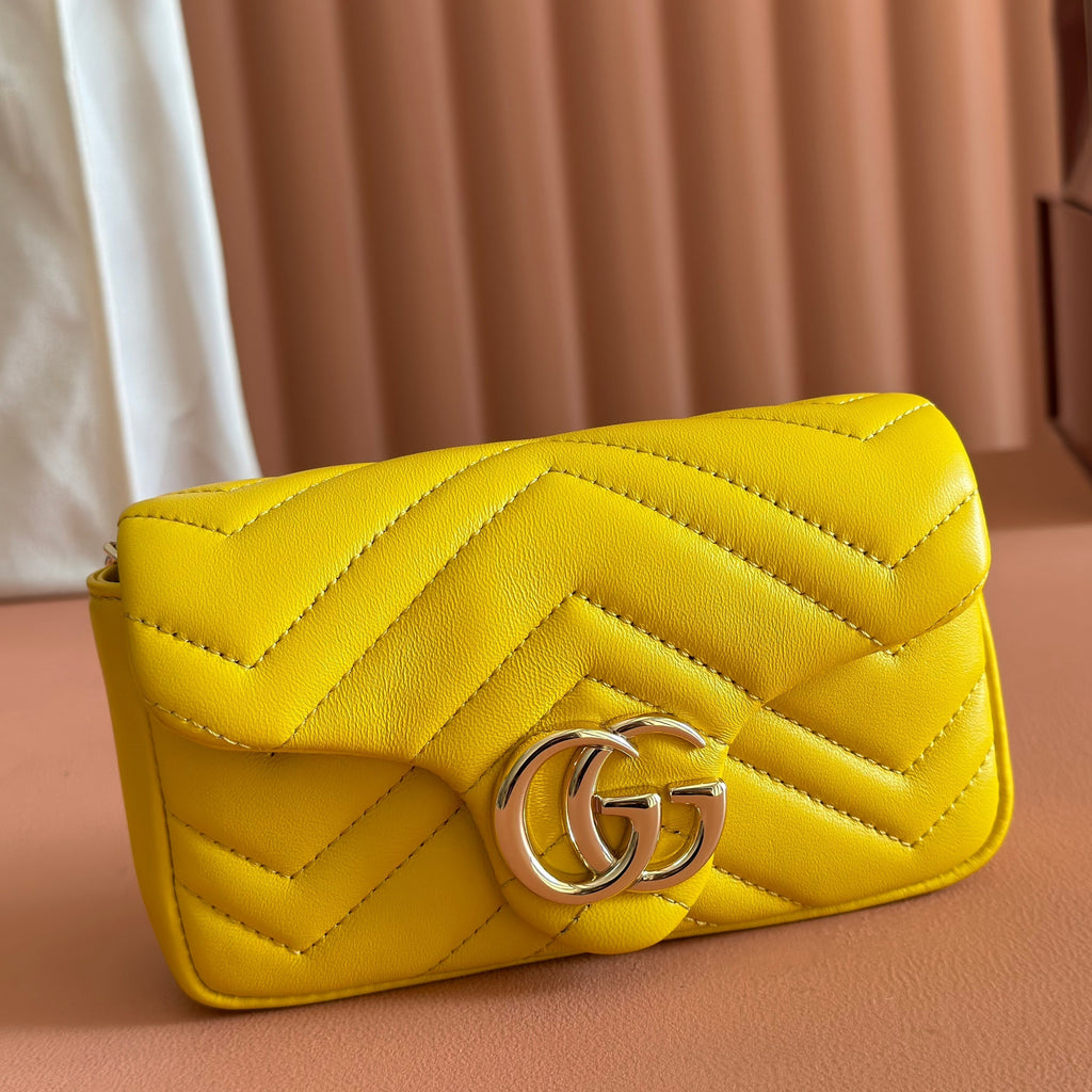 GUCCI 26S  MARMONT BAG 16 IN YELLOW LAMBSKIN