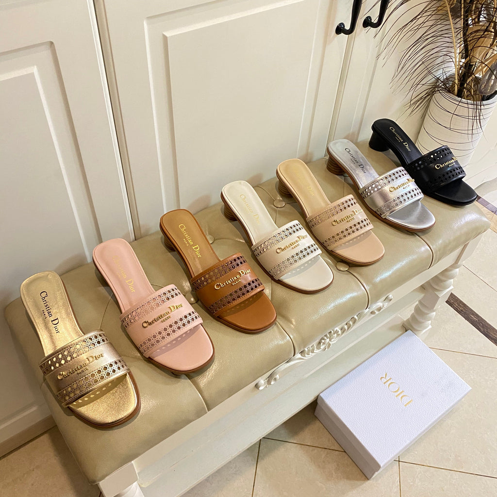 DIOR DWAY HEELED SLIDE IN CAMEL BEIGE CALFSKIN WITH GOLD LOGO