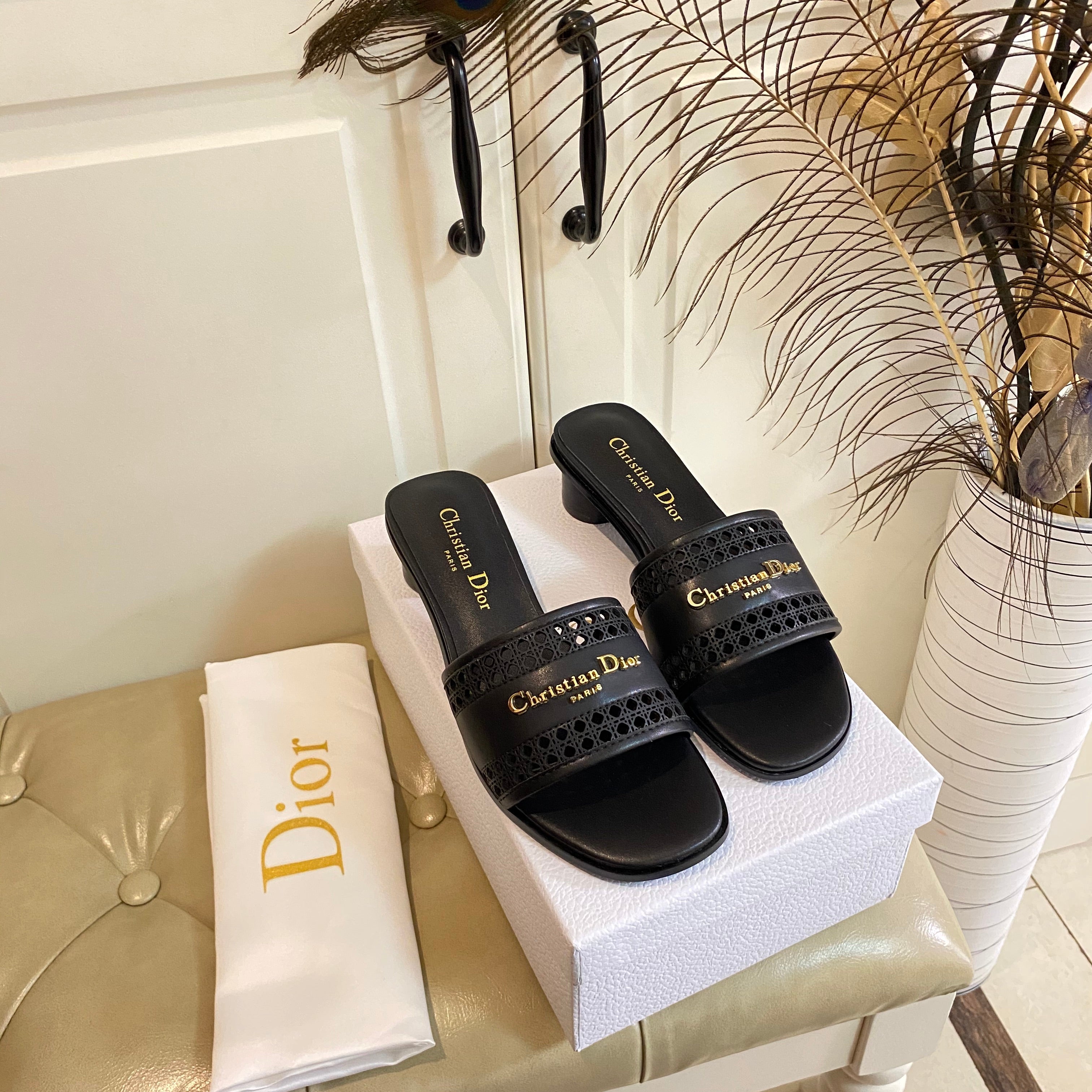 DIOR DWAY HEELED SLIDE IN BLACK CALFSKIN WITH GOLD LOGO