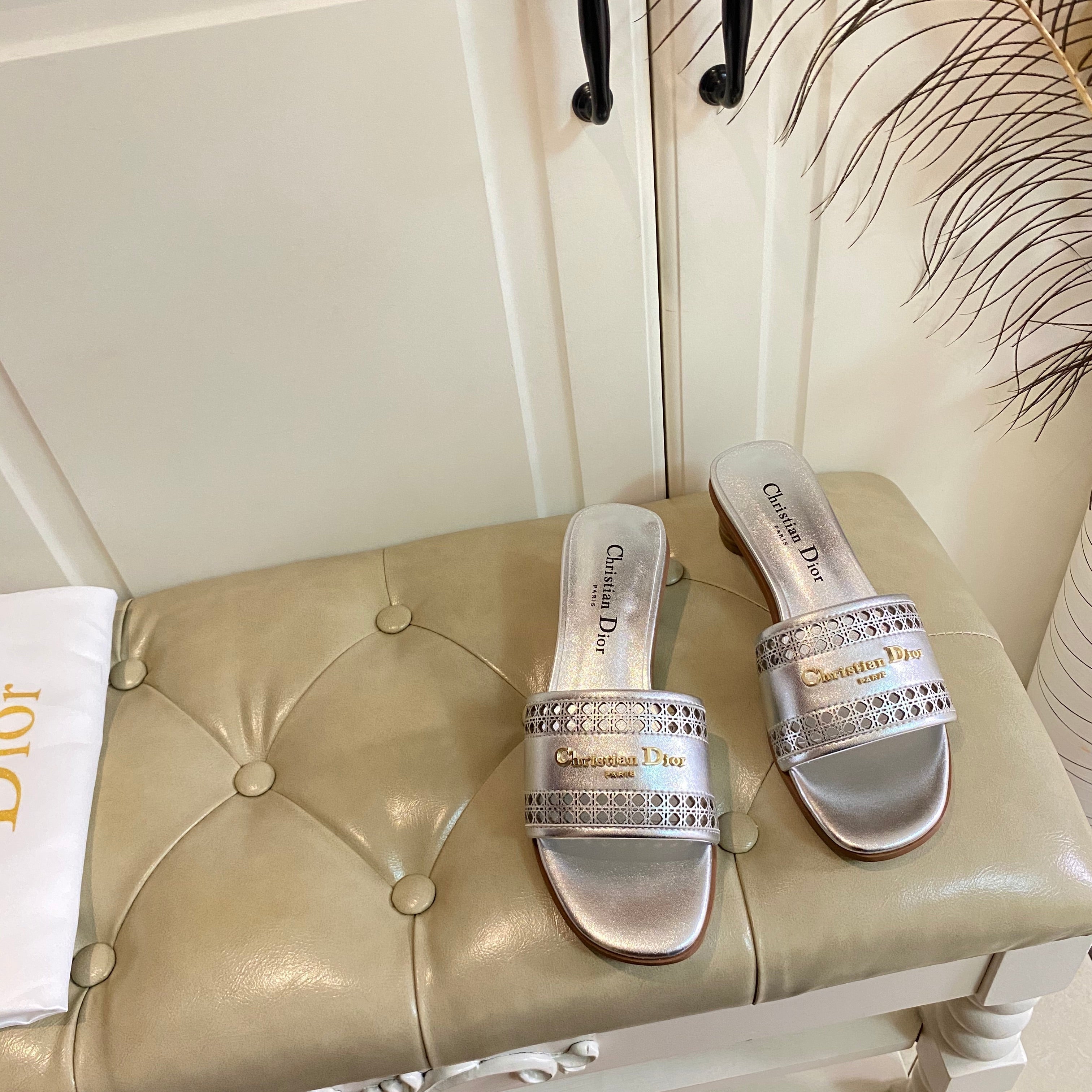 DIOR DWAY HEELED SLIDE IN SILVER CALFSKIN WITH GOLD LOGO