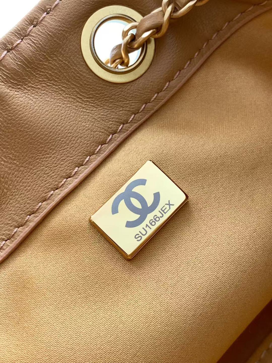 CHANEL 25S HOBO BAG 22 IN BROWN SUEDE WITH GOLD HARDWARE
