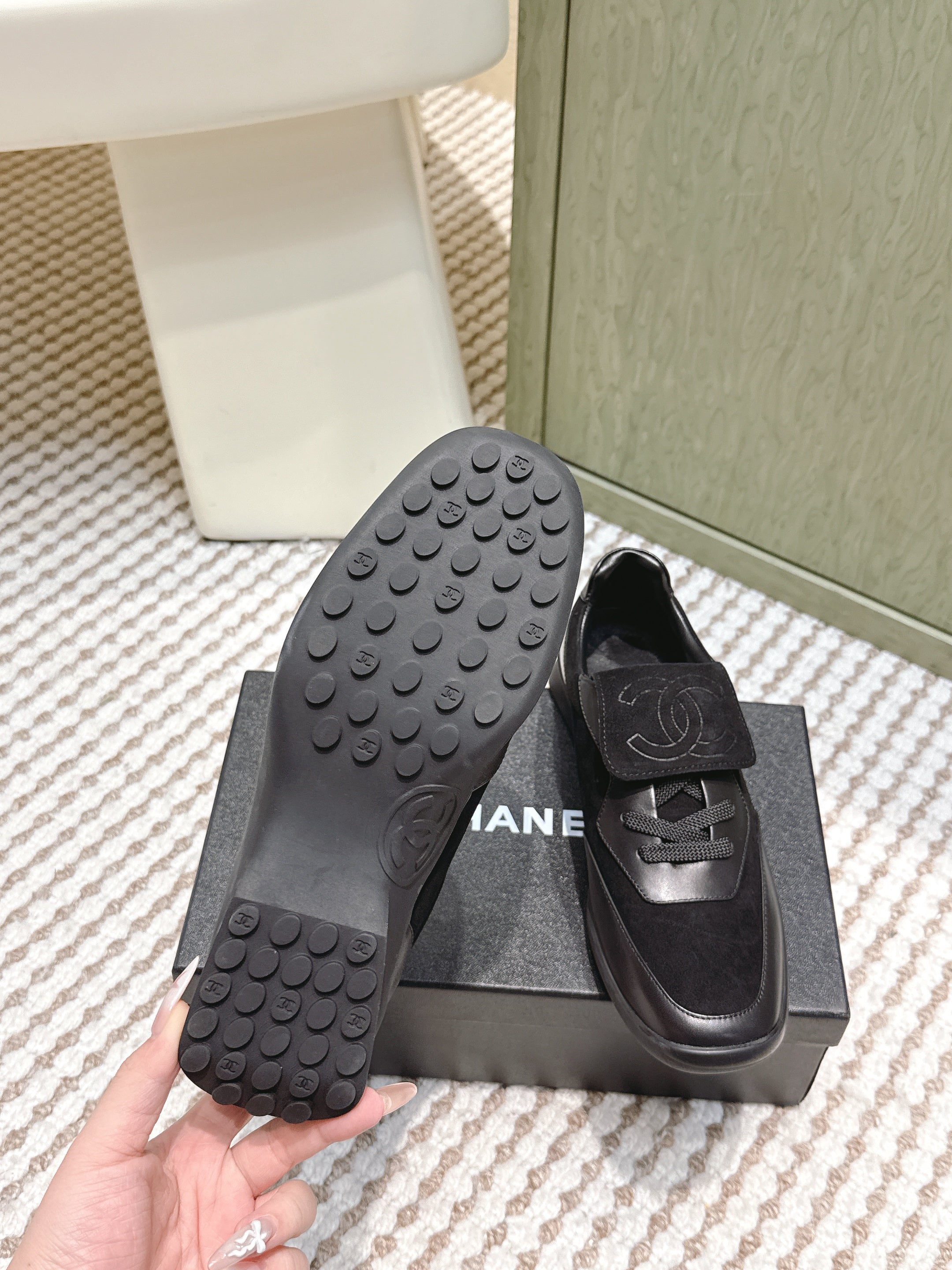 CHANEL 25S SNEAKERS 35MM IN BLACK SUEDE WITH VELCRO STRAPS
