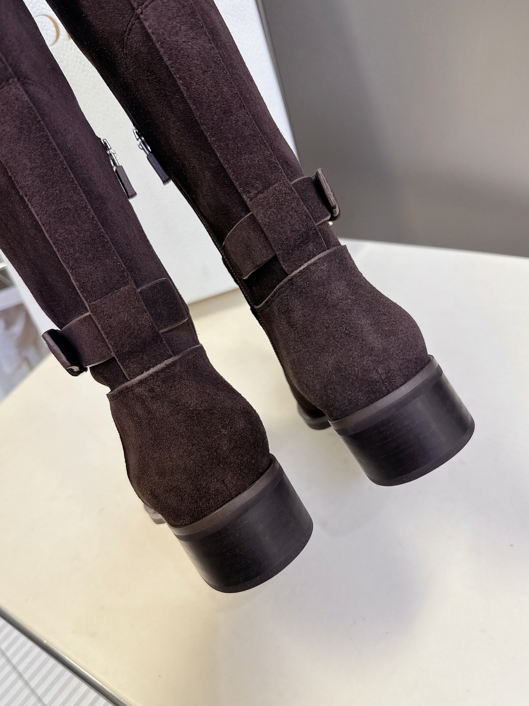 DIOR 25S BROWN HIGH BOOTS IN DARK BROWN SUEDE