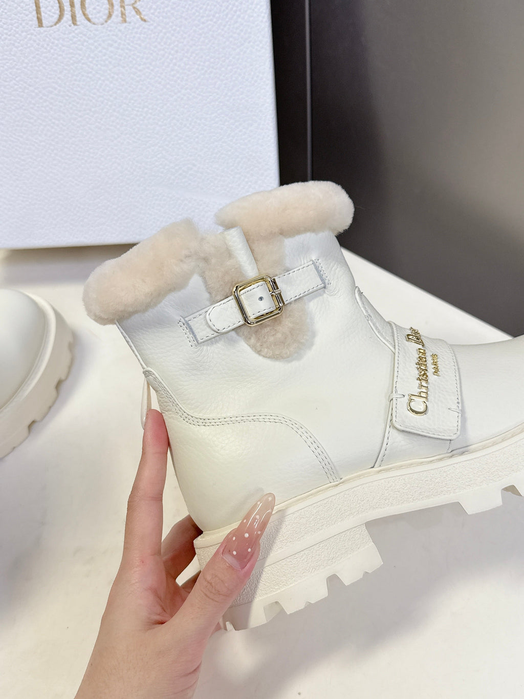 DIOR ALPS ANKLE BOOTS 25S IN WHITE LAMBSKIN AND BEIGE WOOL WITH GOLD HARDWARE