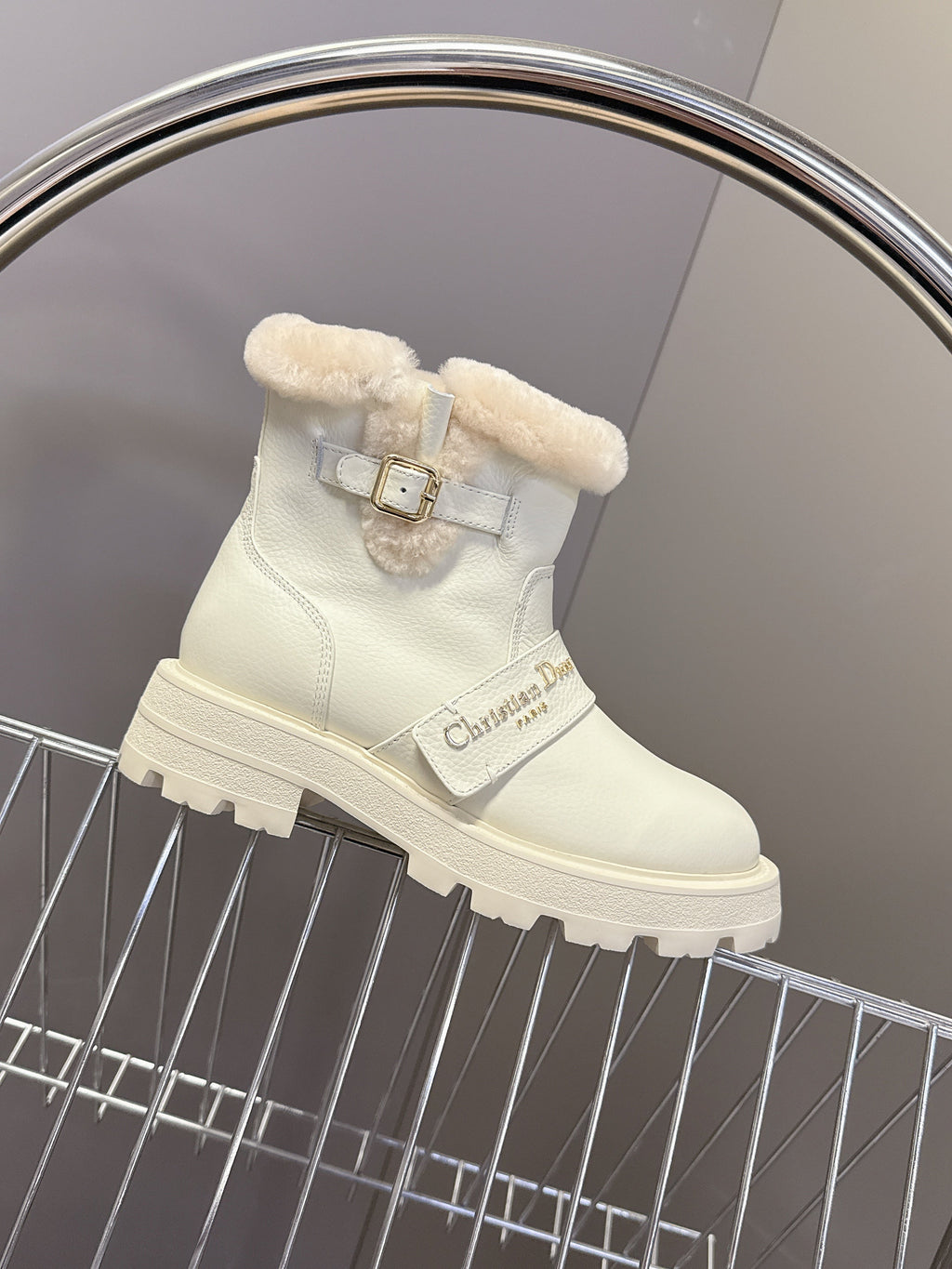 DIOR ALPS ANKLE BOOTS 25S IN WHITE LAMBSKIN AND BEIGE WOOL WITH GOLD HARDWARE