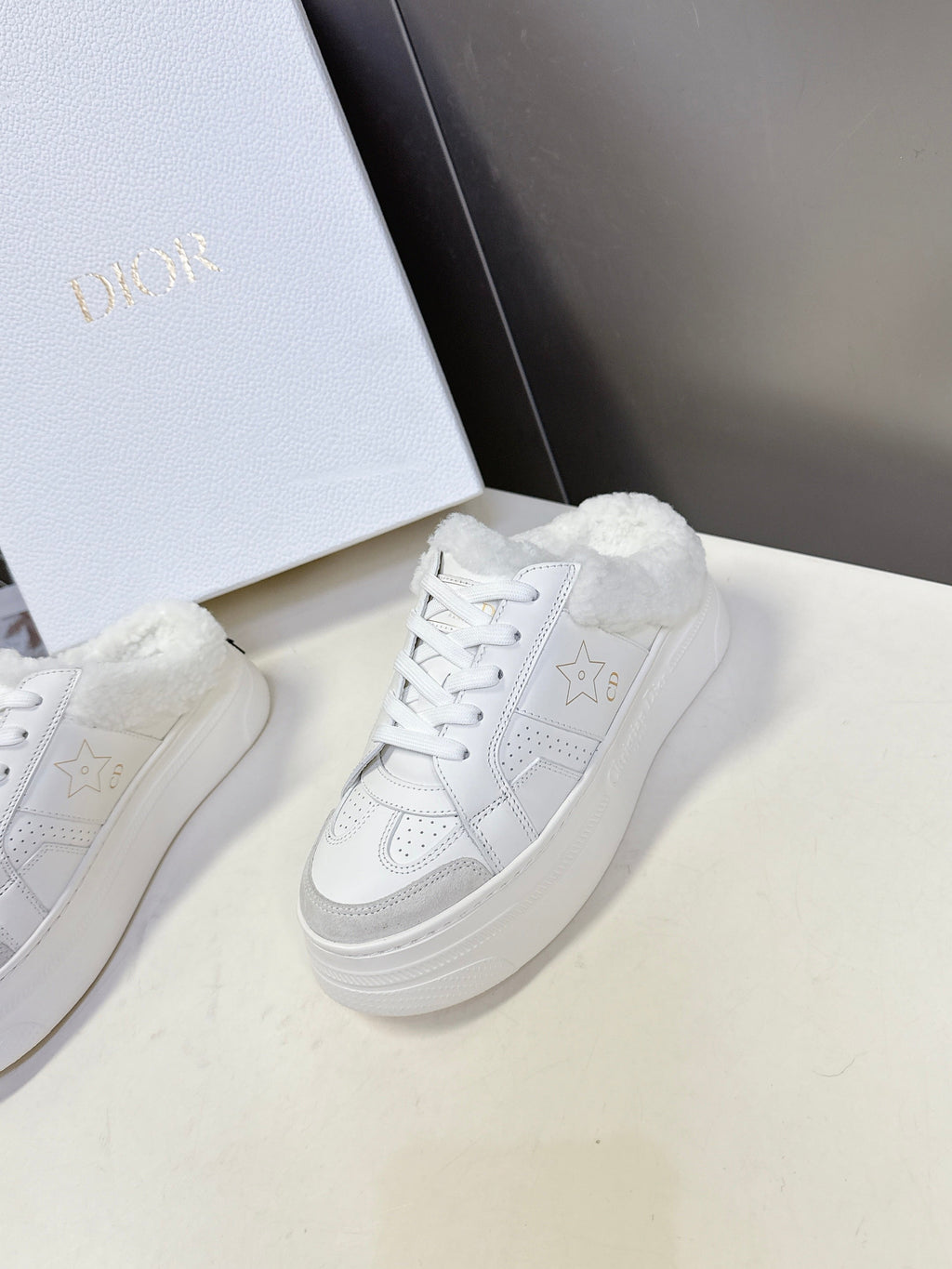 DIOR 25S  STAR SNEAKERS 40 MM IN WHITE LAMBSKIN AND WOOL