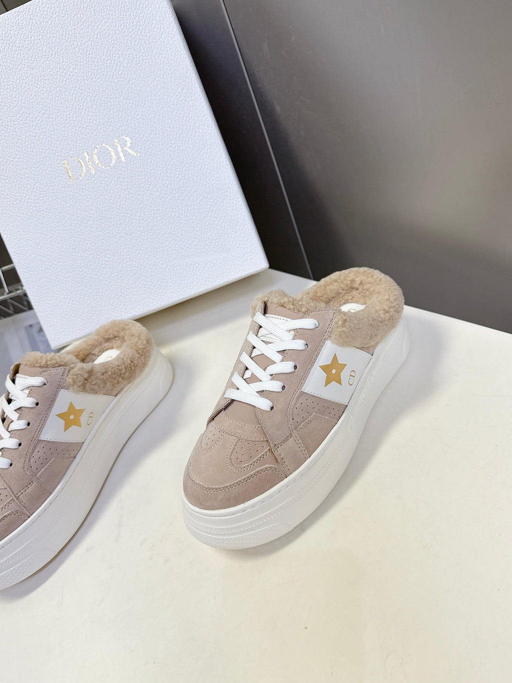 DIOR 25S  STAR SNEAKERS 40 MM IN NUDE PINK SUEDE AND WOOL