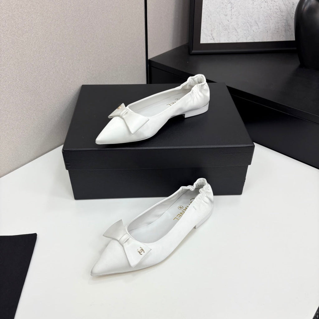 CHANEL BALLET FLATS 25S IN WHITE SATIN WITH BOW
