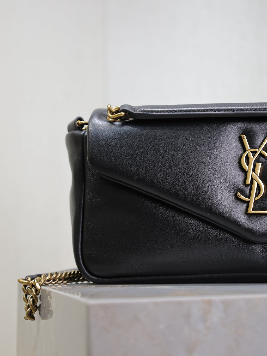 YSL 25S CALYPSO HANDBAG 26 IN BLACK LAMBSKIN GOLD HARDWARE