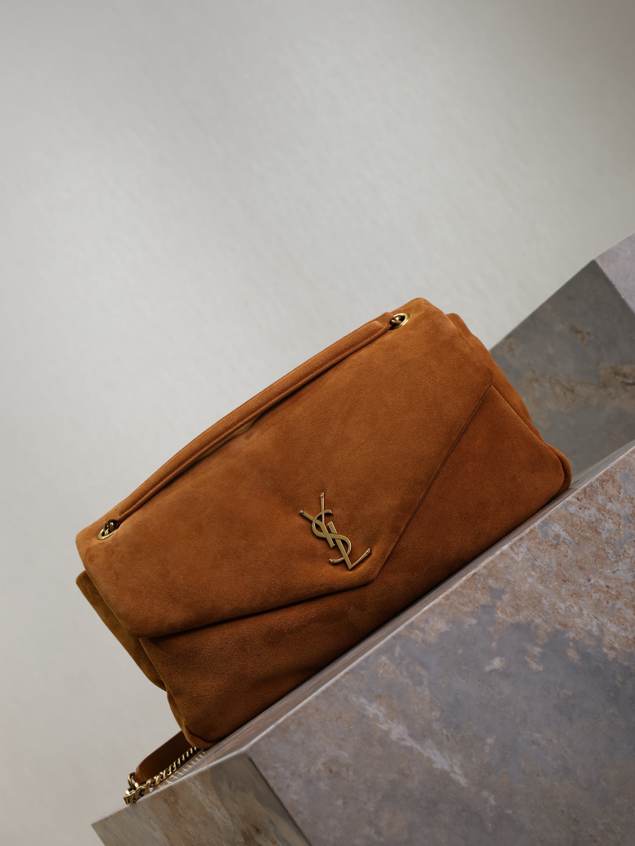 YSL 25S CALYPSO GM 38 IN DARK CARAMEL SUEDE GOLD HARDWARE