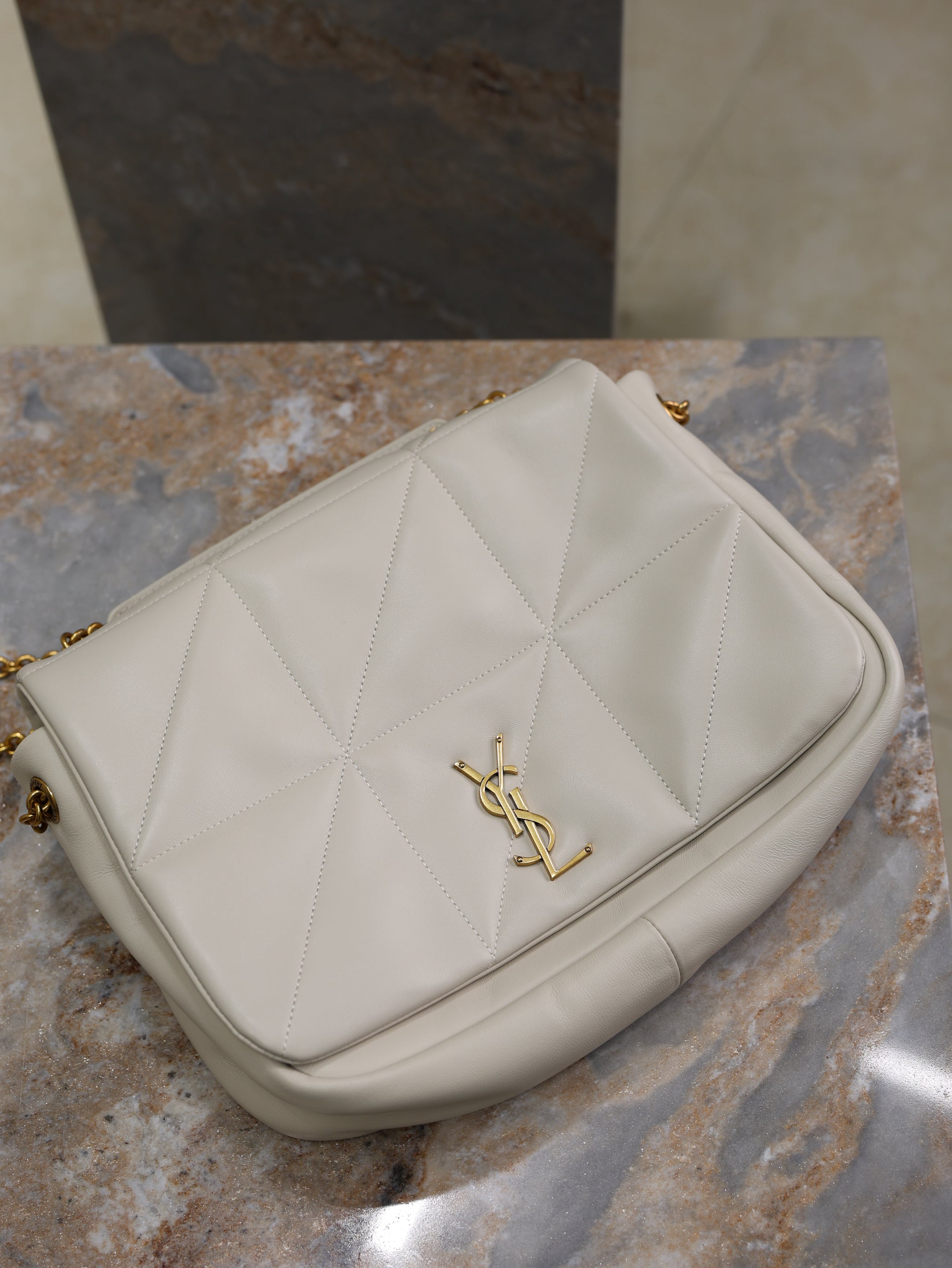 YSL 25S JAMIE 4.3 29 IN BLANC VINTAGE LAMBSKIN GOLD HARDWRE