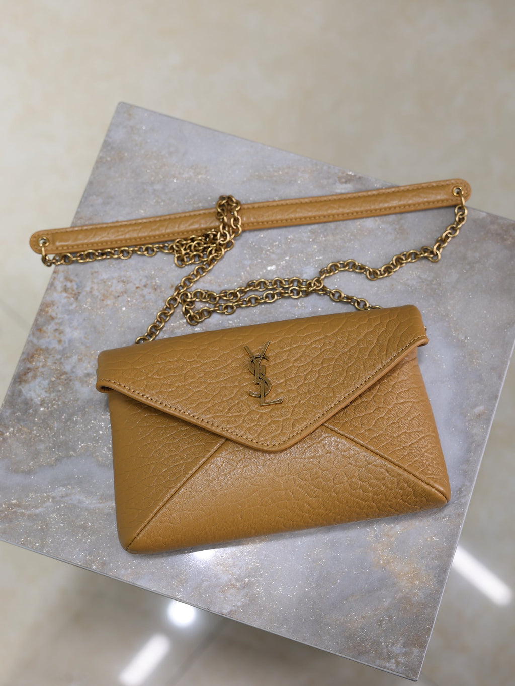 YSL 25S CALYPSO MINI 19 IN CARAMEL LAMBSKIN GOLD HARDWRE