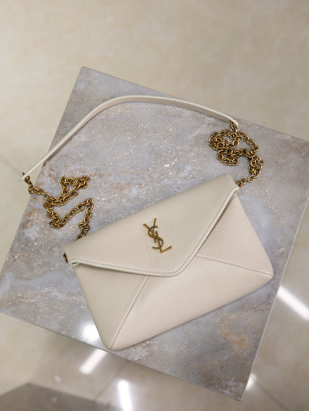 YSL 25S CALYPSO MINI 19 IN BLANC VINTAGE LAMBSKIN GOLD HARDWRE